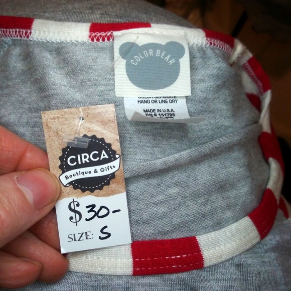 Color Bear Gray "Merry & Bright" Christmas Tree, Candy Cane Sleeve Baseball Tee - Picture 5 of 7